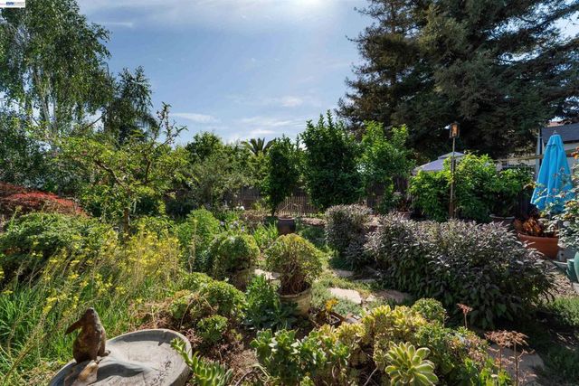 37955 2nd St, Fremont, CA 94536
