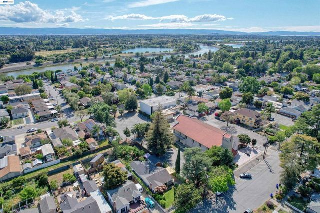 37955 2nd St, Fremont, CA 94536
