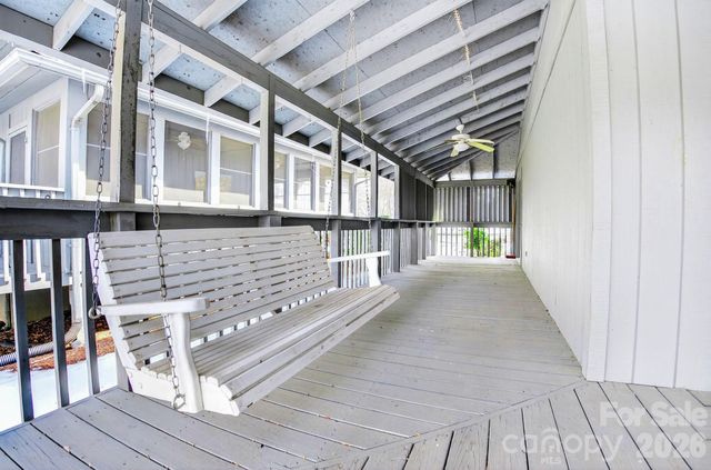 703 Independence Trail, Morganton, NC 28655