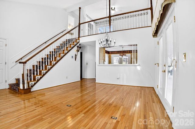 703 Independence Trail, Morganton, NC 28655