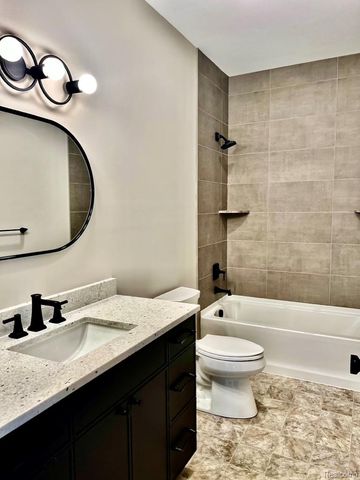 5382 Spring Meadows Way Drive, Fenton Charter Township, MI 48451