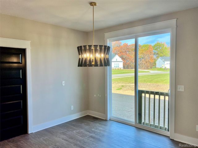 5382 Spring Meadows Way Drive, Fenton Charter Township, MI 48451