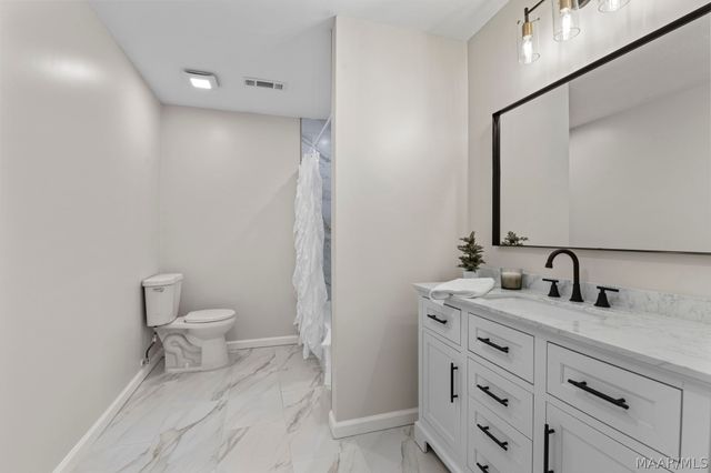 1695 Samaria Road, Clanton, AL 35045