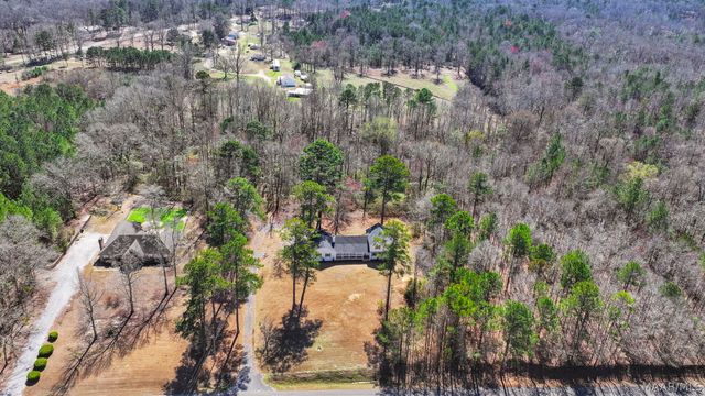 1695 Samaria Road, Clanton, AL 35045