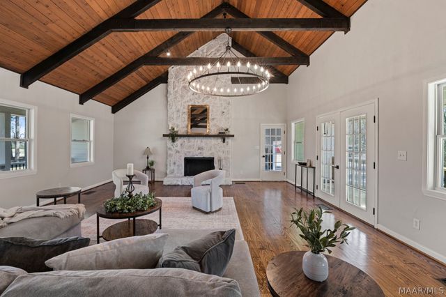 1695 Samaria Road, Clanton, AL 35045