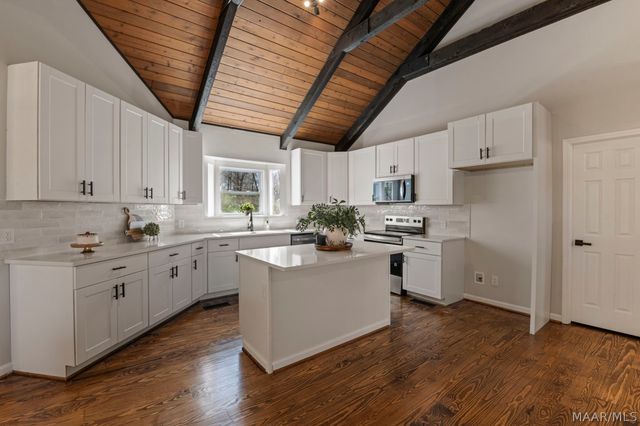 1695 Samaria Road, Clanton, AL 35045