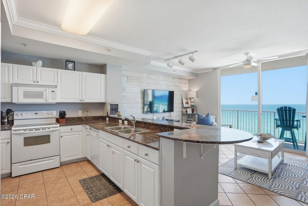 Image 12 of property listing at 16819 Front Beach Road 606, Panama City Beach, FL 32413