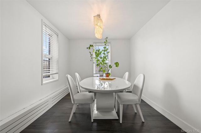 800 Cortelyou Road 3E, Brooklyn, NY 11218