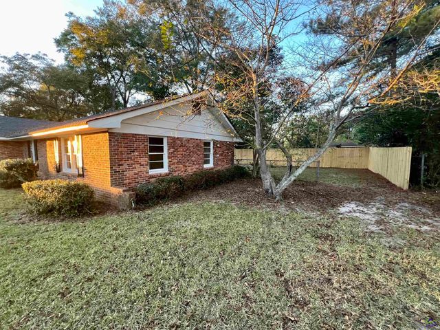 1152 Lovely Lane, Perry, GA 31069