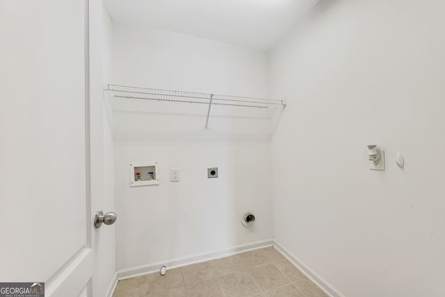 299 Water Oak Place, Alpharetta, GA 30009