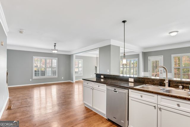 299 Water Oak Place, Alpharetta, GA 30009