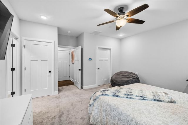 3105 Cardinal Creek Circle, Bentonville, AR 72712