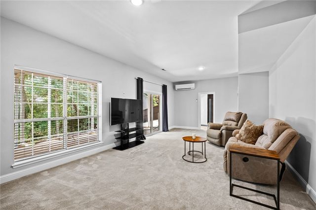 3105 Cardinal Creek Circle, Bentonville, AR 72712