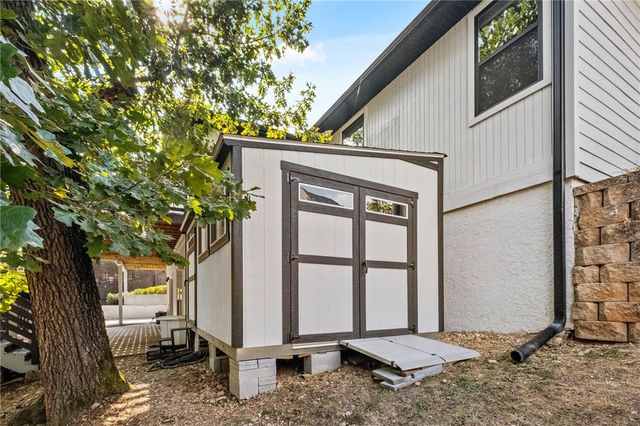 3105 Cardinal Creek Circle, Bentonville, AR 72712