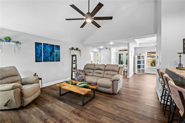 3105 Cardinal Creek Circle, Bentonville, AR 72712