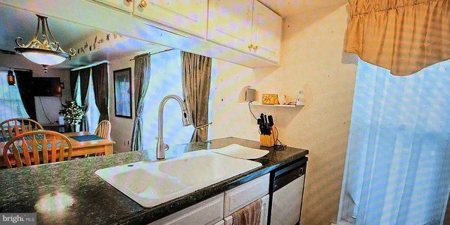 414 PARK PL, Cherry Hill, NJ 08002