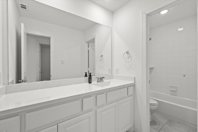 824 Trailside Lane, Argyle, TX 76226