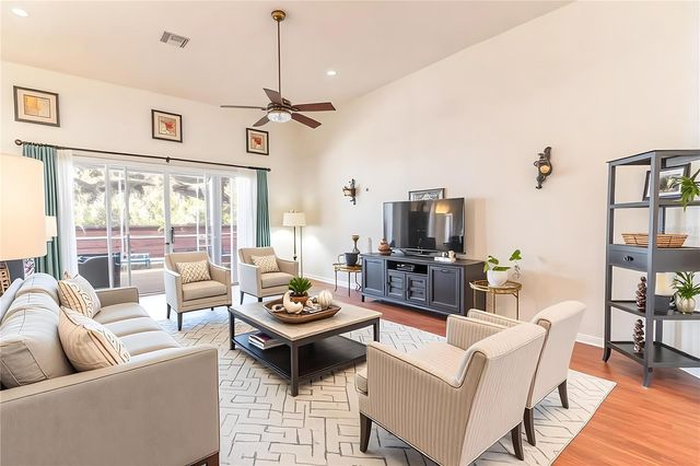 2539 CENTENNIAL FALCON DRIVE, Valrico, FL 33596