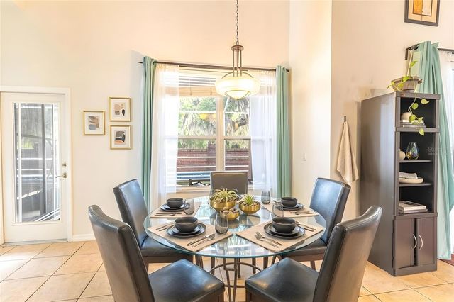 2539 CENTENNIAL FALCON DRIVE, Valrico, FL 33596