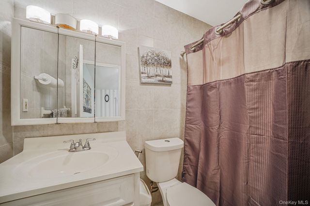 107 E 9th Street, Huntington Station, NY 11746