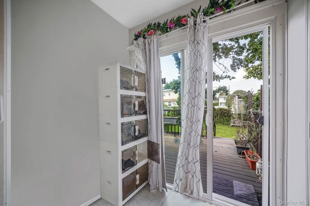 107 E 9th Street, Huntington Station, NY 11746