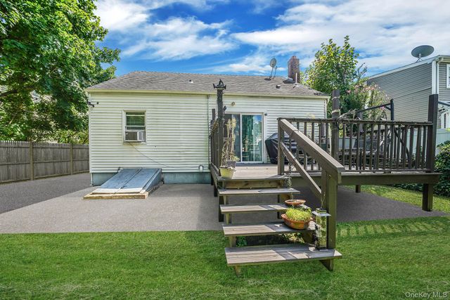 107 E 9th Street, Huntington Station, NY 11746