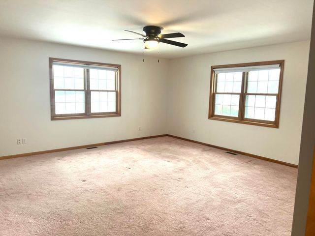 9027 N 100 E, Lake Village, IN 46349