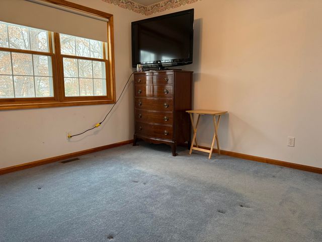 9027 N 100 E, Lake Village, IN 46349