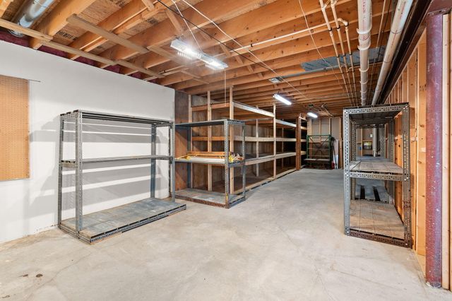 9027 N 100 E, Lake Village, IN 46349