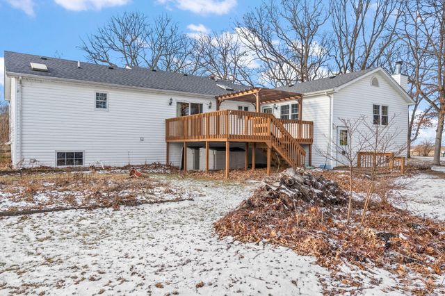 9027 N 100 E, Lake Village, IN 46349