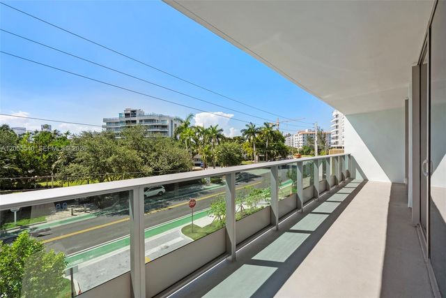 9201 E Bay Harbor Drive 302, Bay Harbor Islands, FL 33154