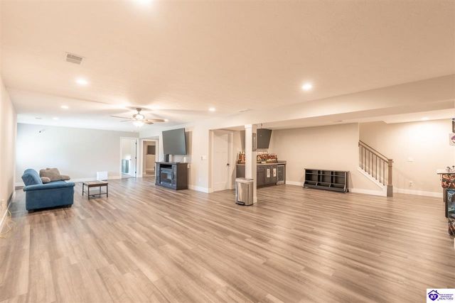 111 Sunday Silence Court, Elizabethtown, KY 42701