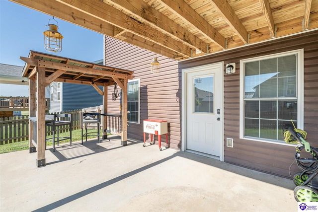 111 Sunday Silence Court, Elizabethtown, KY 42701