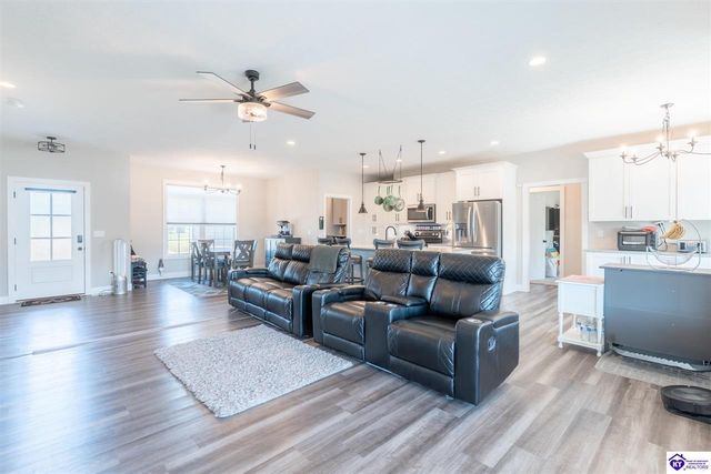 111 Sunday Silence Court, Elizabethtown, KY 42701