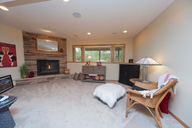 7013 Connelly Court, Savage, MN 55378