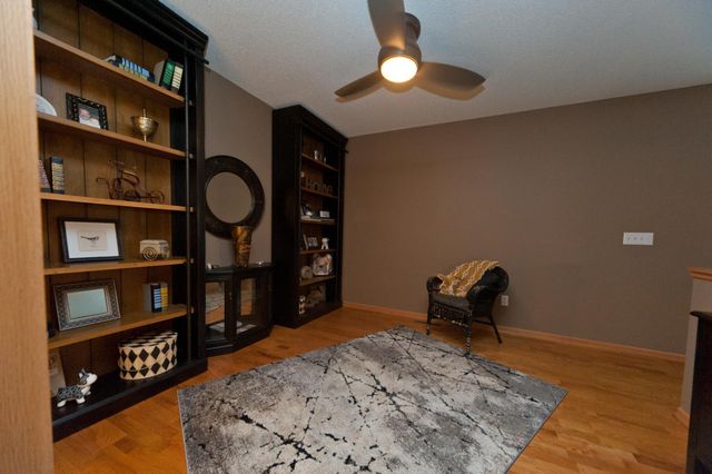 7013 Connelly Court, Savage, MN 55378