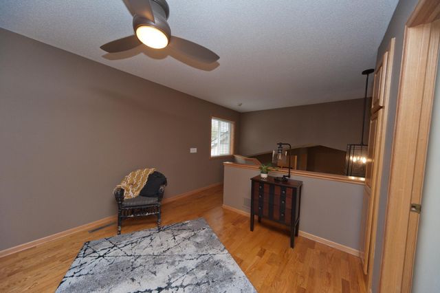 7013 Connelly Court, Savage, MN 55378