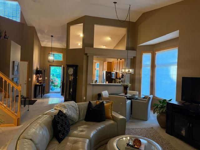 7013 Connelly Court, Savage, MN 55378