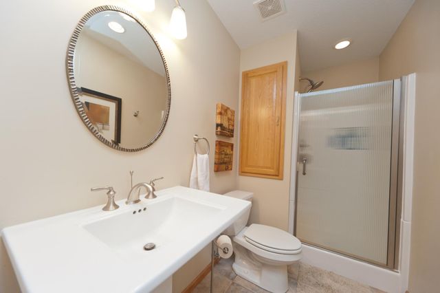7013 Connelly Court, Savage, MN 55378