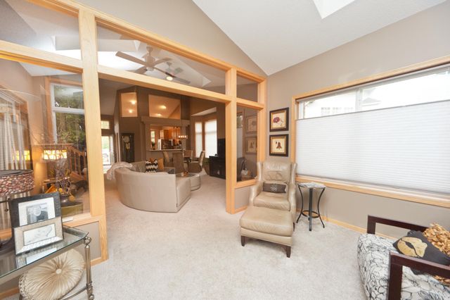 7013 Connelly Court, Savage, MN 55378