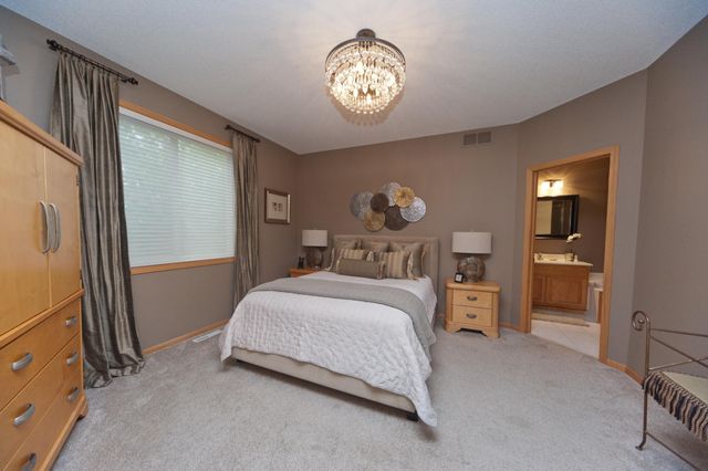 7013 Connelly Court, Savage, MN 55378