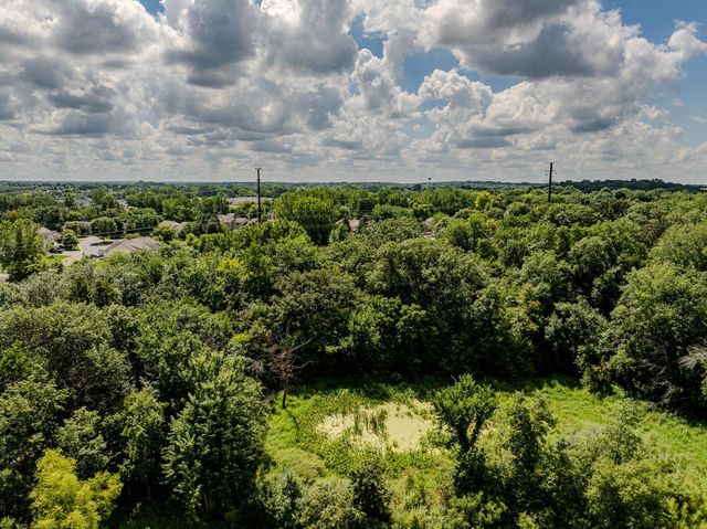7013 Connelly Court, Savage, MN 55378