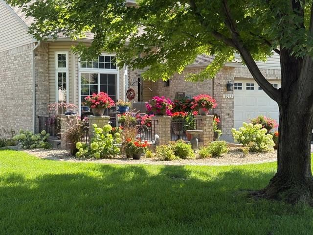 7013 Connelly Court, Savage, MN 55378