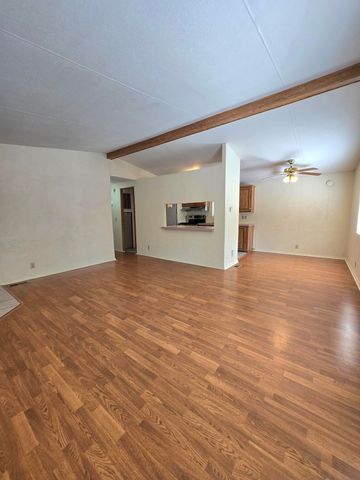 51924 Mowich Lane, La Pine, OR 97739