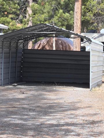 51924 Mowich Lane, La Pine, OR 97739