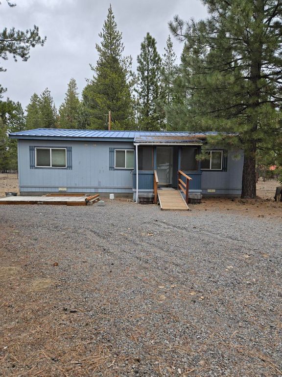51924 Mowich Lane, La Pine, OR 97739