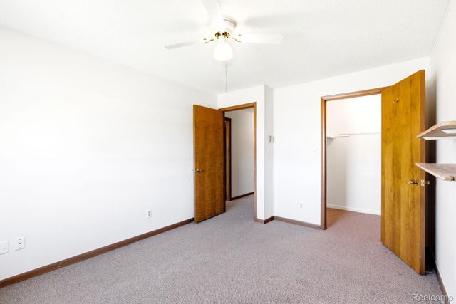 1900 River Road 2, Marysville, MI 48040