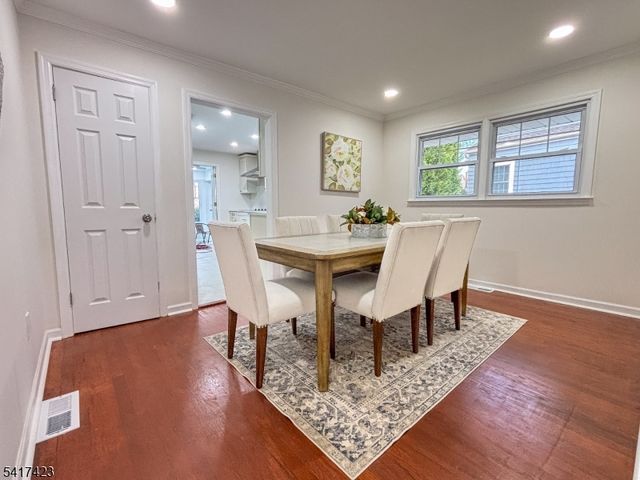 62 Weston Ave 2 Duchamp, Chatham Boro, NJ 07928