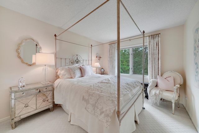 4125 Empire Lane N, Plymouth, MN 55446