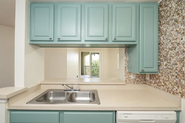 1005 Bella Vista Blvd, St Augustine, FL 32084